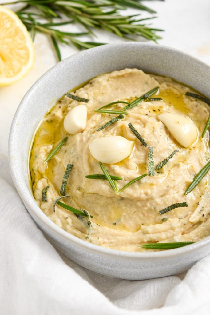 Roasted Garlic White Bean Dip