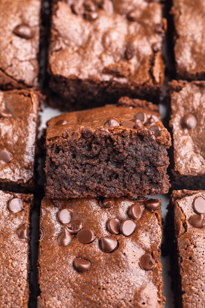 close-up overhead image of almond flour brownies.